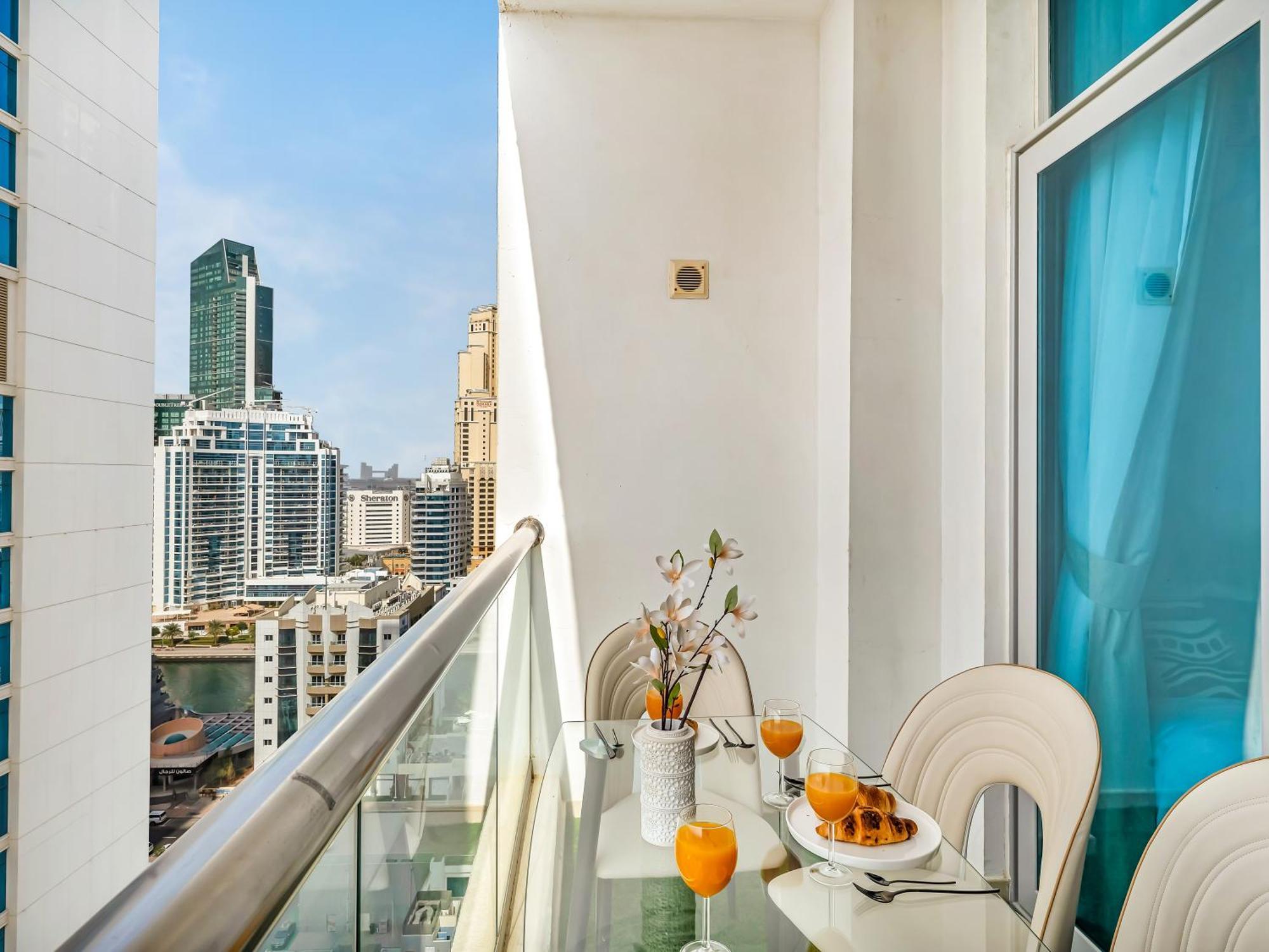 Luxurious 2br Marina View Appartement *