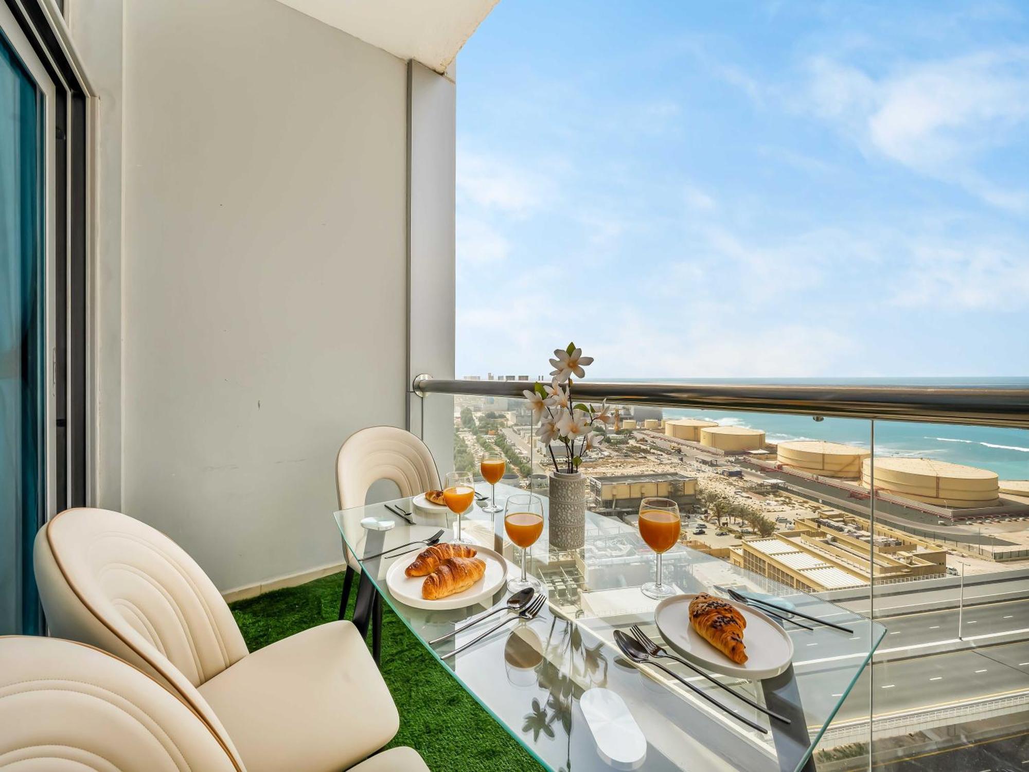 Appartement Luxurious 2br Marina View Dubai